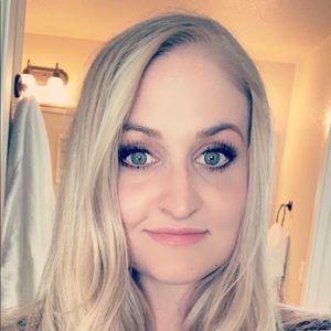 Meet your Posher, Mandy